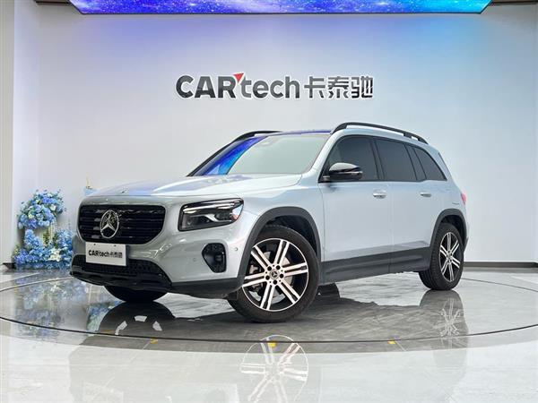 奔驰GLB 2023款 GLB 220 4MATIC
