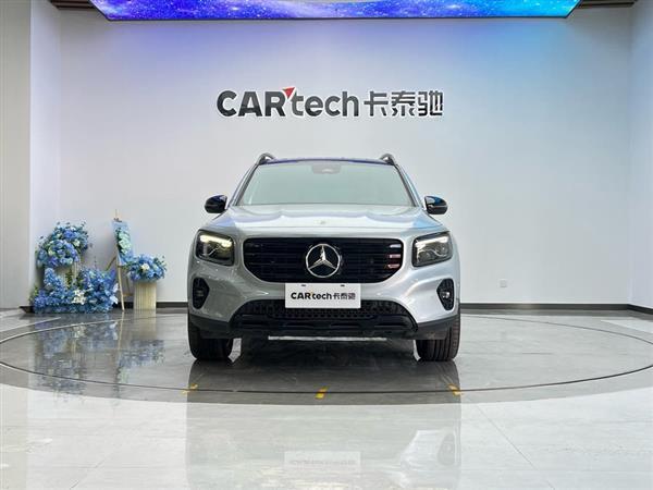 奔驰GLB 2023款 GLB 220 4MATIC