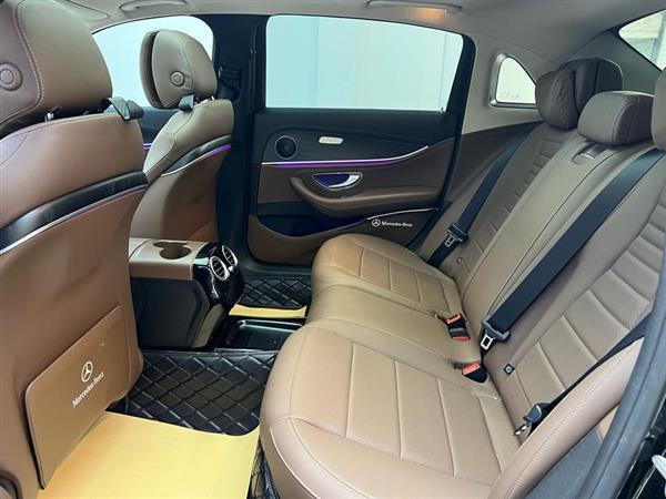 奔驰E级 2020款 改款 E 260 L 运动型