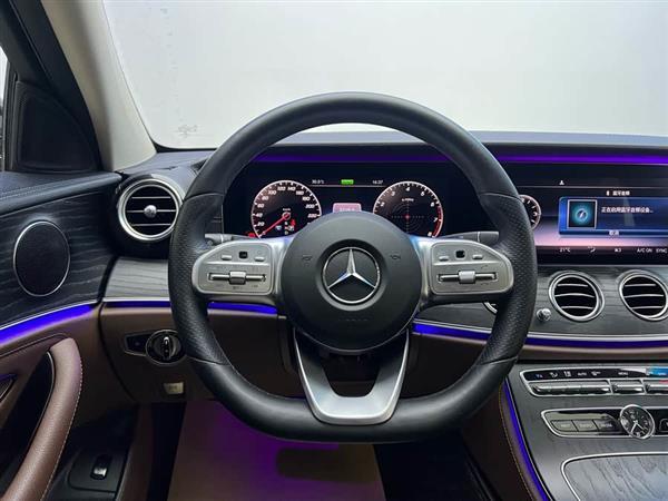 奔驰E级 2020款 改款 E 260 L 运动型