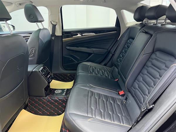 帕萨特 2019款 330TSI 精英版 国VI