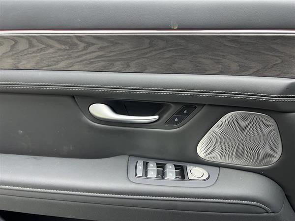 问界M7 2024款 1.5T 后驱Plus版 5座