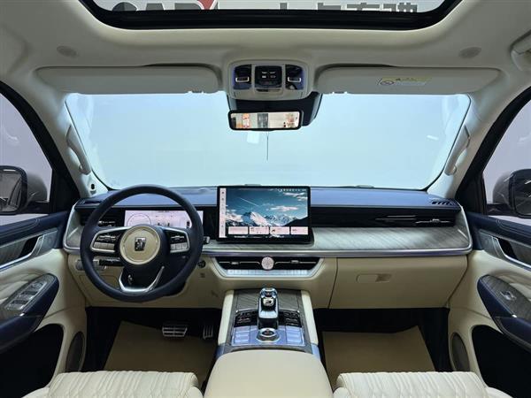 坦克500 2022款 3.0T 运动版 造境型 5座