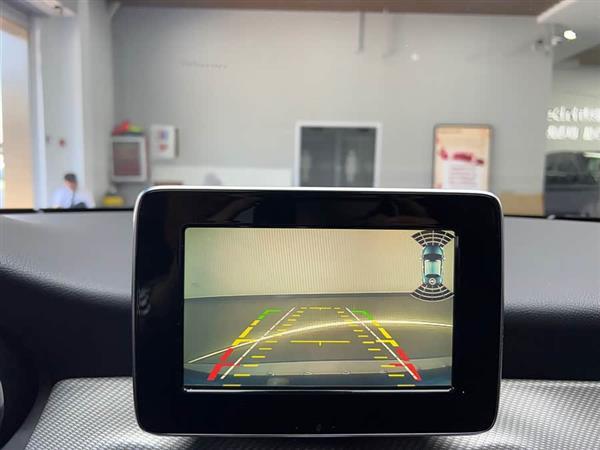奔驰GLA 2016款 GLA 200 动感型