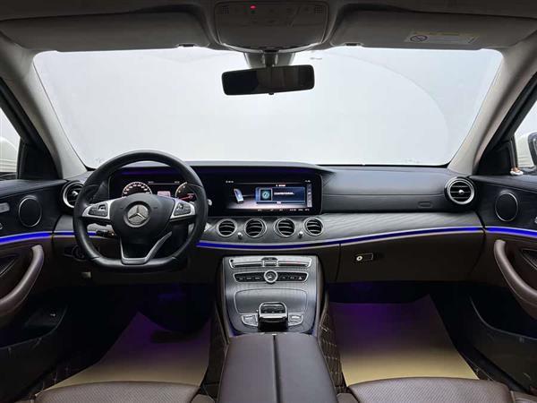 奔驰E级 2018款 改款 E 200 L 运动型