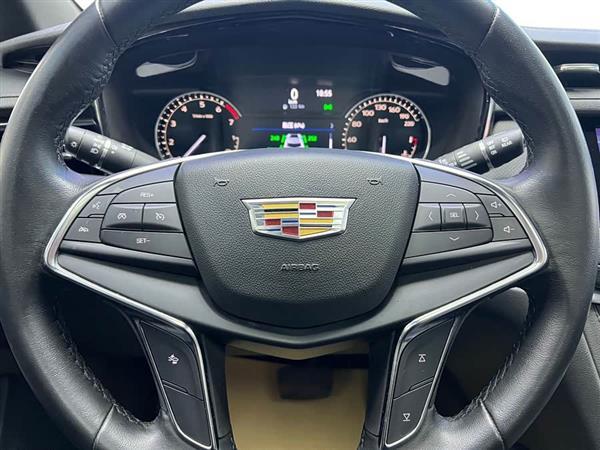 凯迪拉克XT5 2021款 28T 四驱豪华型