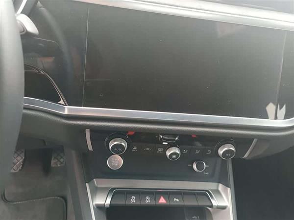 奥迪Q3 2020款 35 TFSI 时尚动感型