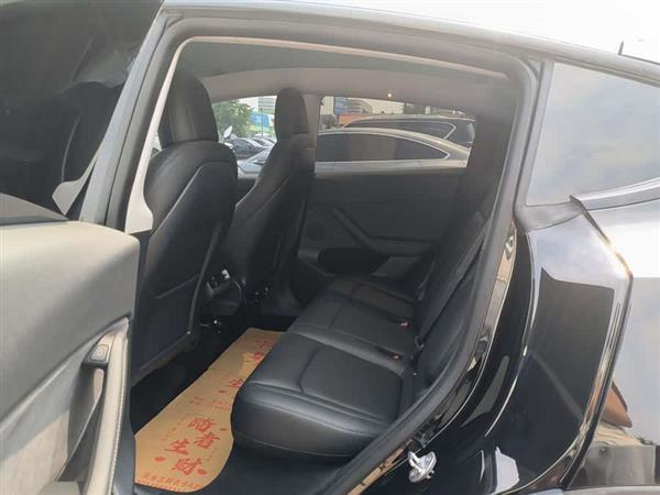 Model Y 2021款 长续航全轮驱动版
