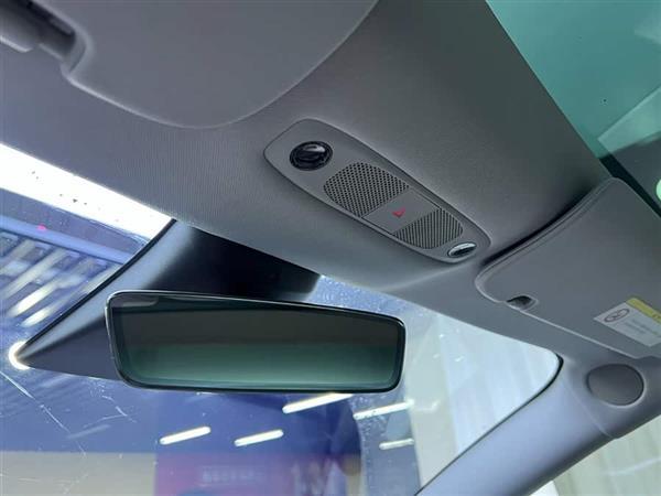Model 3 2020款 改款 标准续航后驱升级版