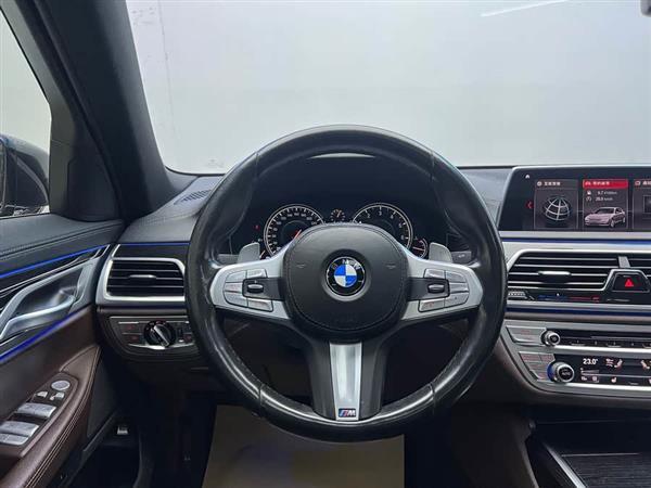宝马7系 2018款 730Li 领先型 M运动套装