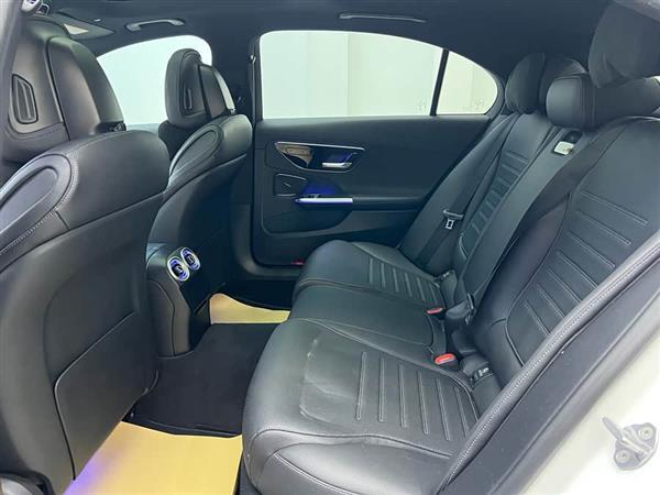 奔驰C级 2022款 C 260 L 运动版