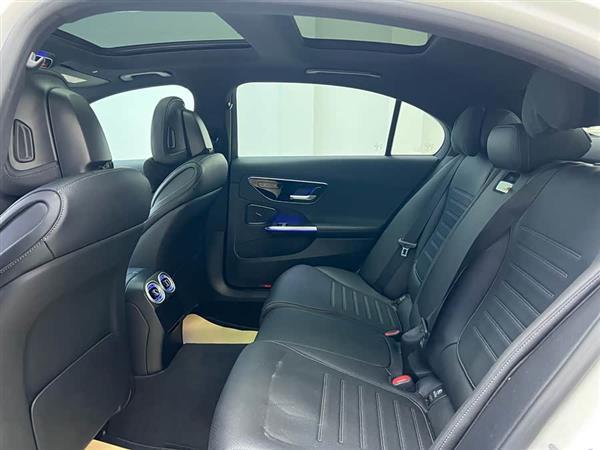 奔驰C级 2022款 C 260 L 运动版