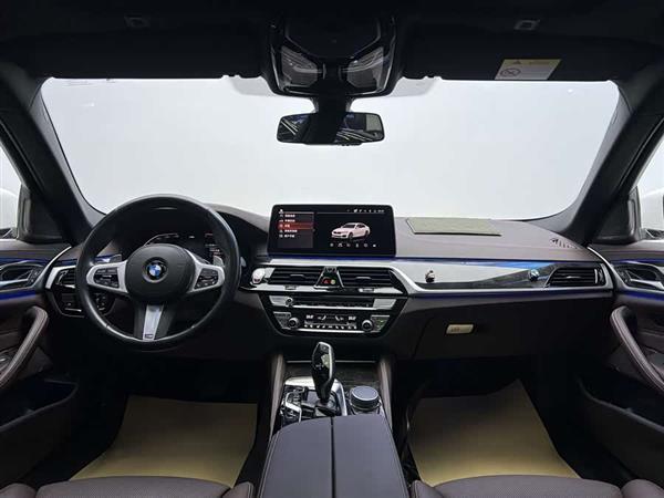 宝马5系 2021款 530Li 尊享型 M运动套装