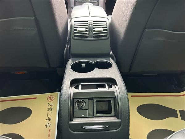 奔驰E级 2015款 改款 E 260 L 运动型