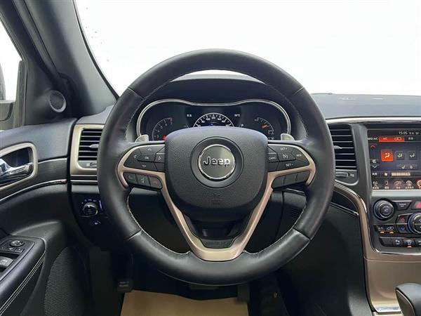大切诺基(进口) 2016款 3.0L 舒享导航版