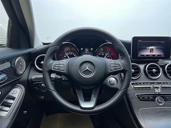 奔驰C级 2018款 C 200 L 运动版