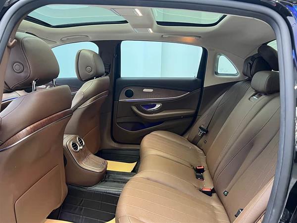 奔驰E级 2022款 E 300 L 时尚型
