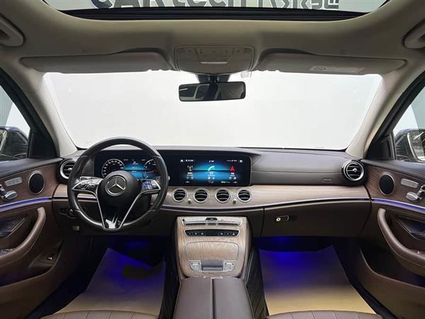 奔驰E级 2022款 E 300 L 时尚型