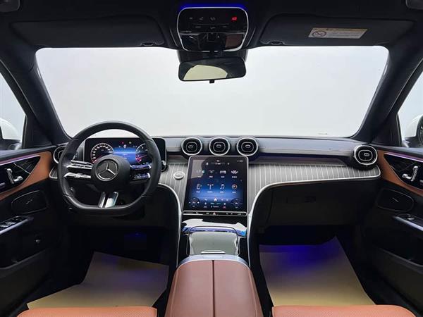 奔驰C级 2023款 C 200 L 运动版