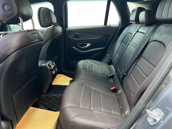 奔驰GLC 2017款 GLC 300 4MATIC 动感型
