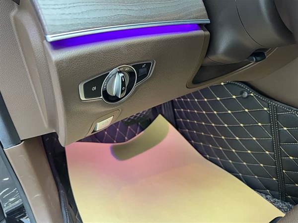奔驰E级 2022款 E 260 L