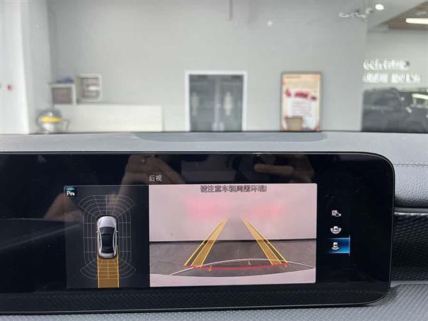 奔驰A级 2021款 A 200 L 运动轿车动感型