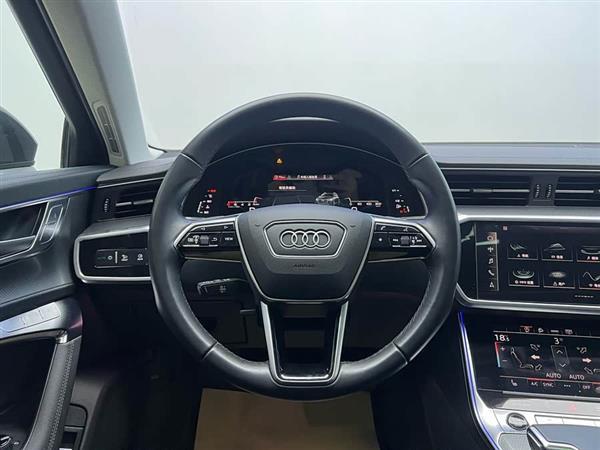 奥迪A6(进口) 2021款 allroad quattro 探索家 55 TFSI 尊享越野型