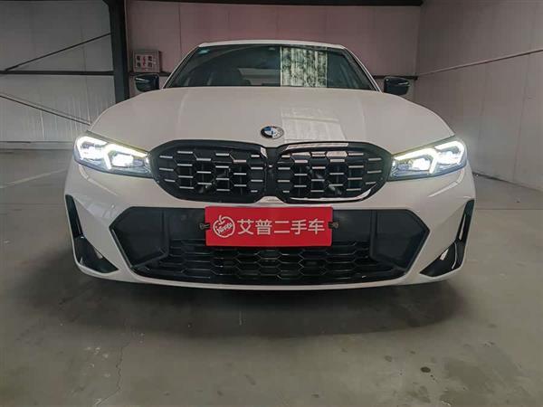 宝马3系 2023款 330i M运动曜夜套装