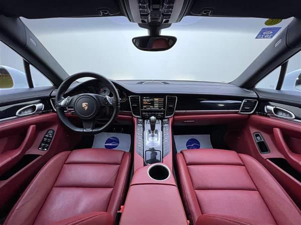 Panamera 2014款 Panamera 4S Executive 3.0T