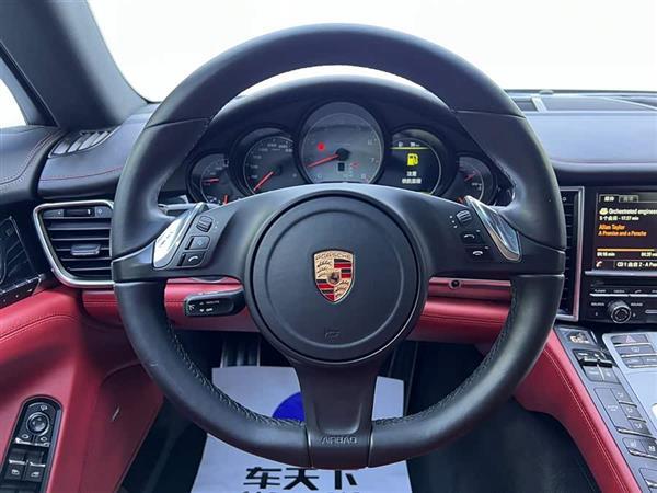 Panamera 2014款 Panamera 4S Executive 3.0T