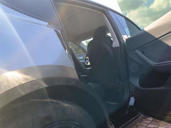 Model Y 2023款 后轮驱动版