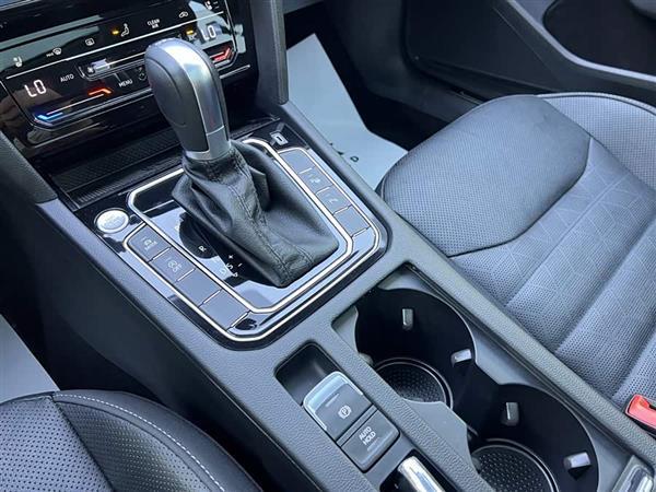 一汽-大众CC 2023款 猎装车 380TSI 猎心版