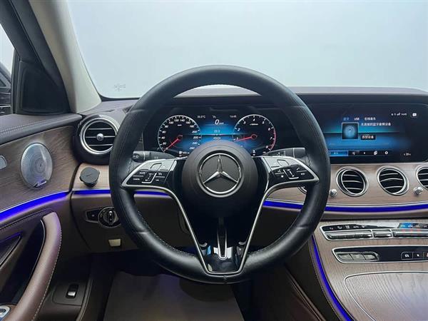 奔驰E级 2021款 改款 E 300 L 豪华型
