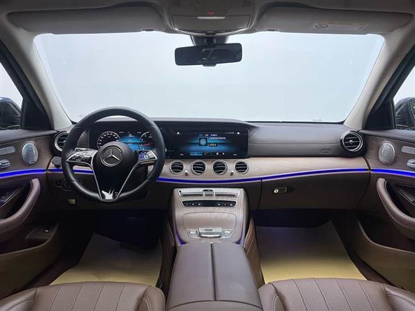 奔驰E级 2021款 改款 E 300 L 豪华型