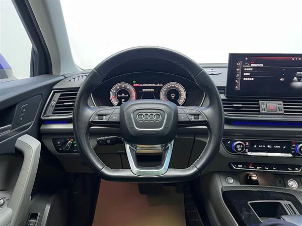 奥迪Q5L 2021款 40 TFSI 豪华动感型