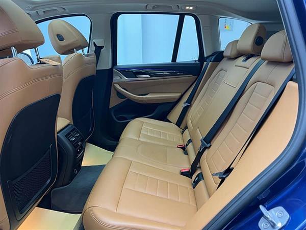 宝马X3 2018款 xDrive30i 领先型 M运动套装 国V