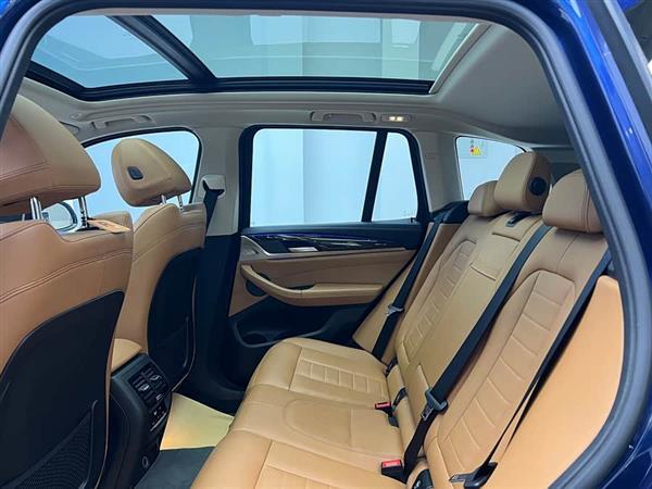 宝马X3 2018款 xDrive30i 领先型 M运动套装 国V