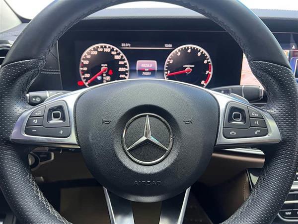 奔驰E级 2017款 E 200 L 运动型 4MATIC