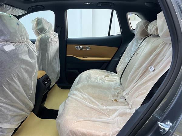 银河L7 2025款 EM-i 115km 探索版