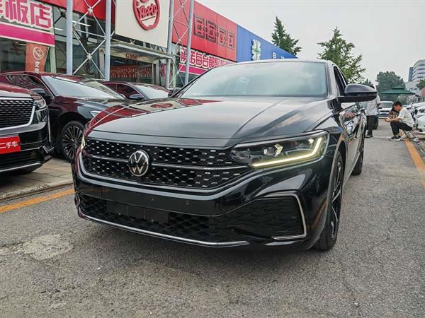 帕萨特 2023款 330TSI 星空精英版