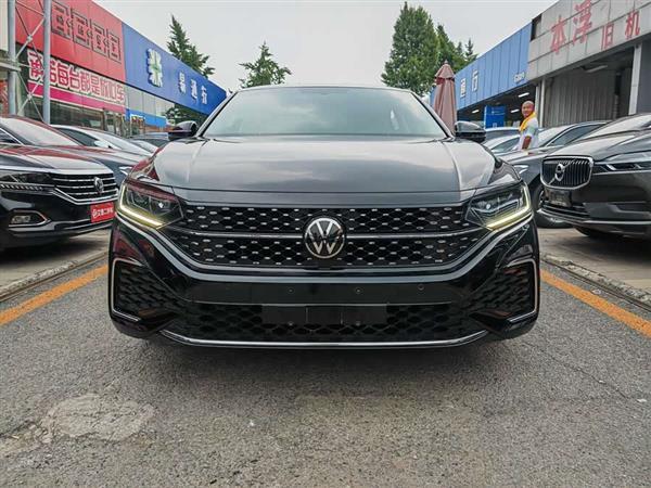 帕萨特 2023款 330TSI 星空精英版