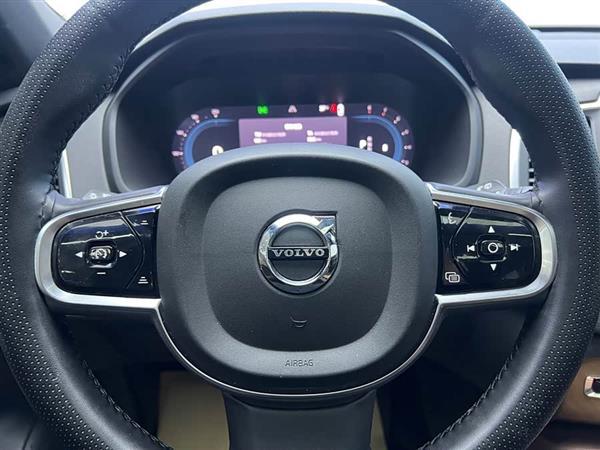 沃尔沃XC90 2024款 B5 智行豪华版 5座