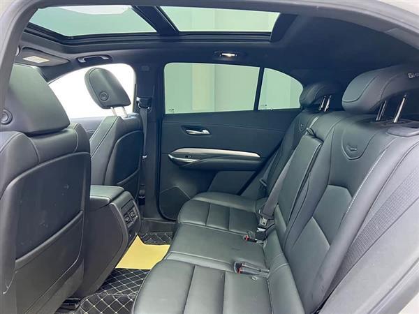 凯迪拉克XT4 2021款 28T 两驱豪华型