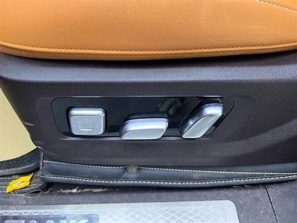 坦克500 2022款 3.0T 商务版 造境型 5座