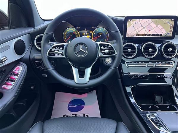 奔驰GLC轿跑 2022款 改款 GLC 260 4MATIC 轿跑SUV
