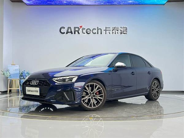 奥迪S4 2023款 S4 3.0TFSI