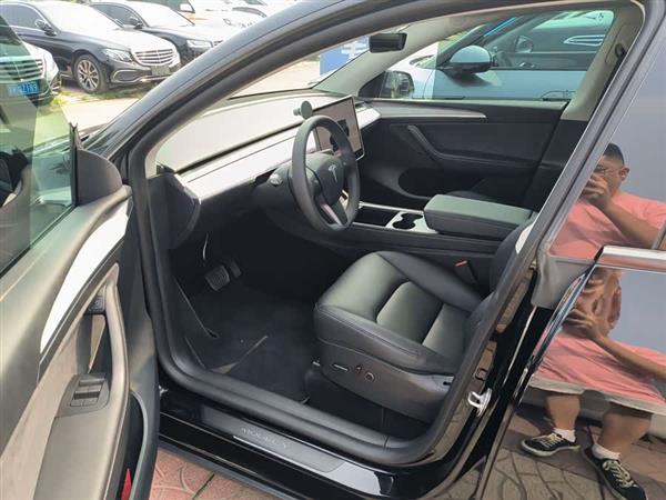 Model Y 2023款 后轮驱动版