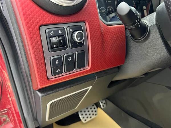 北京越野BJ40 2019款 2.3T 自动四驱盛世华章版 国VI