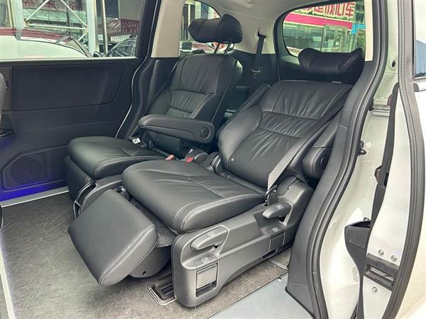 奥德赛 2024款 2.0L e:HEV 锐·耀享版