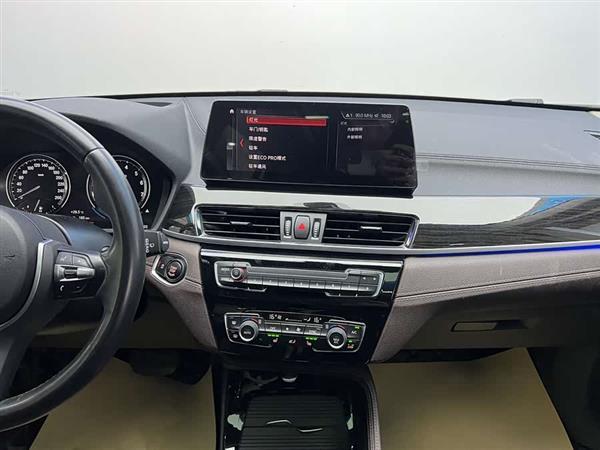 宝马X1 2020款 xDrive25Li 尊享型